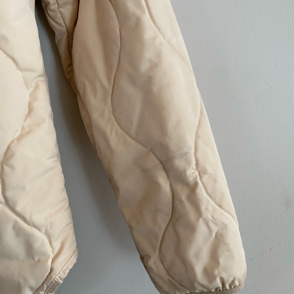 Burton Kiley jacket size small cream white puffer spring jacket - Picture 4 of 8